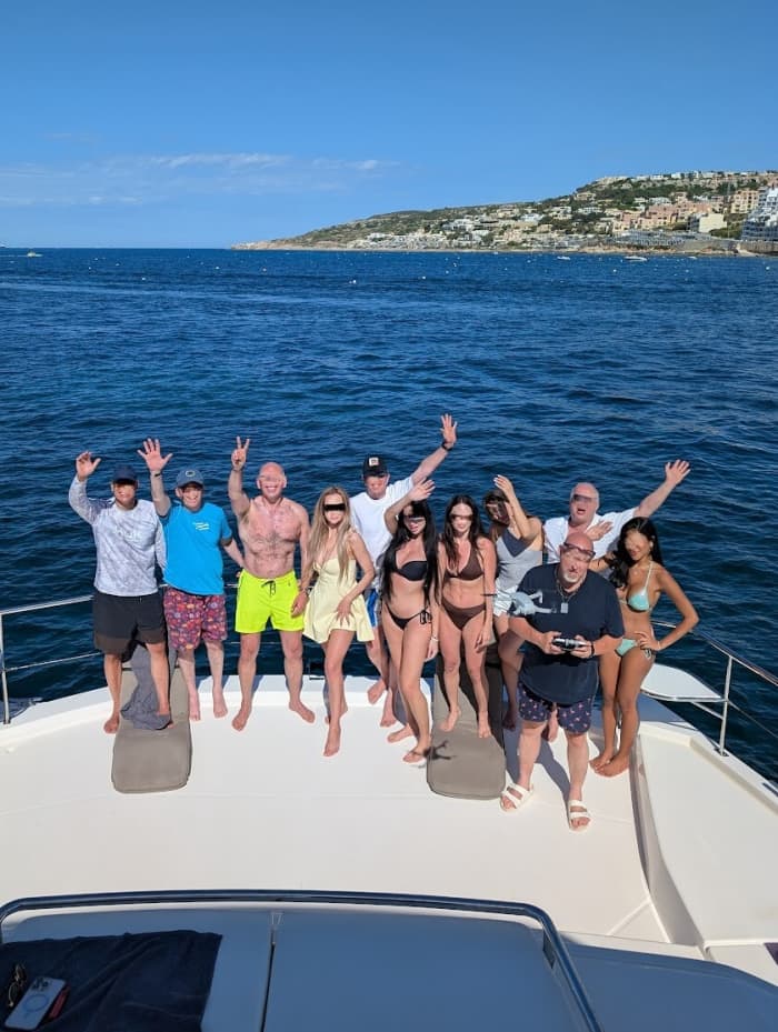 Enjoy 7h on a motorboat in Sliema