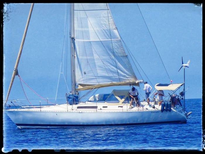 Full-day sailing experience in Marseille