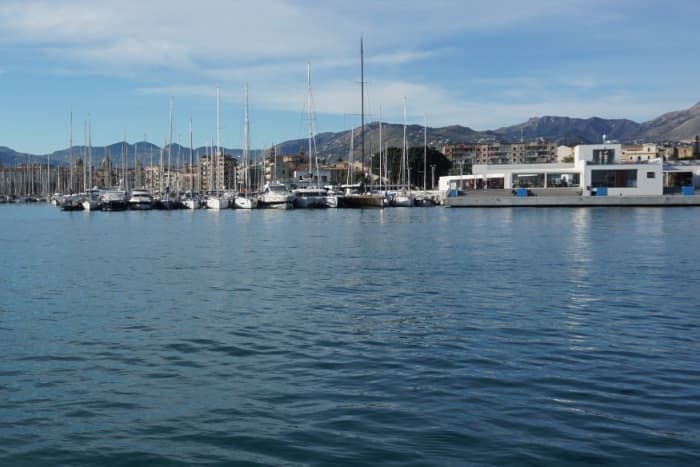 Eén dag om Castellammare del Golfo te ontdekken: het echte Dolce Vita op een zeilboot