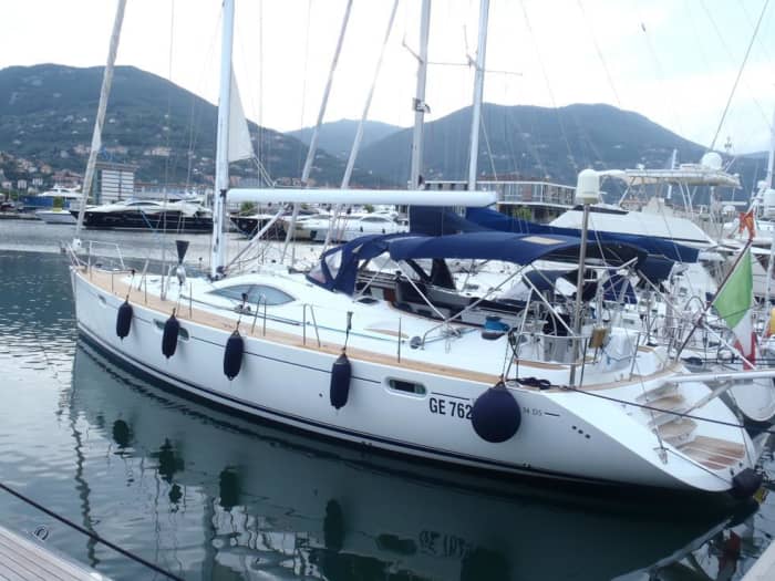 Full-day sailing experience on a sailboat in Alcúdia