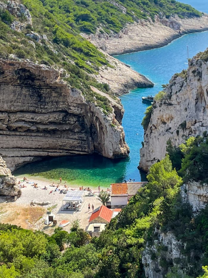 Privéboottocht naar de Blauwe Grot en 5 eilanden vanuit Split