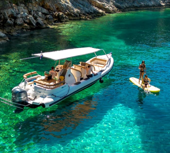 Privé-speedboottocht van een hele dag naar de Blauwe Lagune en Šolta vanuit Split