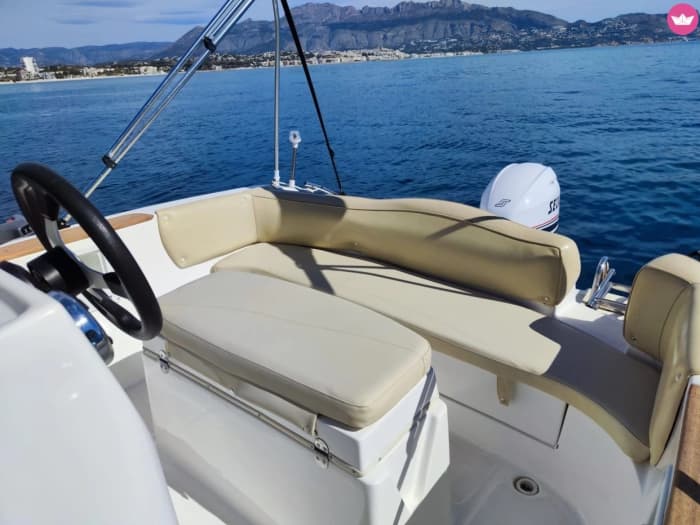 Escapade côtière à Majorque : Excursion d'une journée en bateau au départ d'Andratx