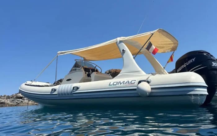 A day with a skipper, sea, love and sun ☀️: a day full of emotions aboard a fully equipped boat, for swimming at the Lérins Islands and Cannes
