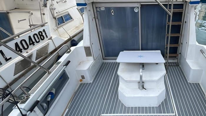 3h30 pour découvrir La Seyne-sur-Mer en bateau à moteur
