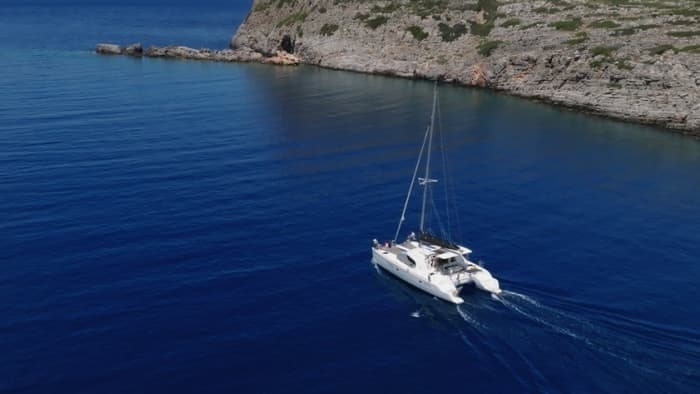 8 heures de navigation le long de la côte d'Elounda