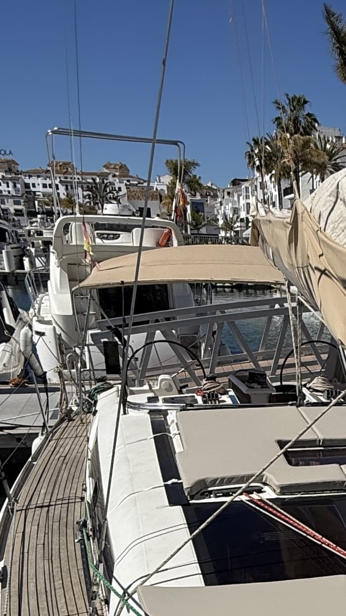 The Mediterranean in its purest form: 4-hour sailing trip in Marbella