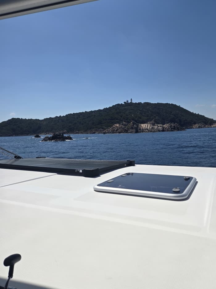 Kom en bezoek de mooiste lagune vanuit Saint-Tropez.