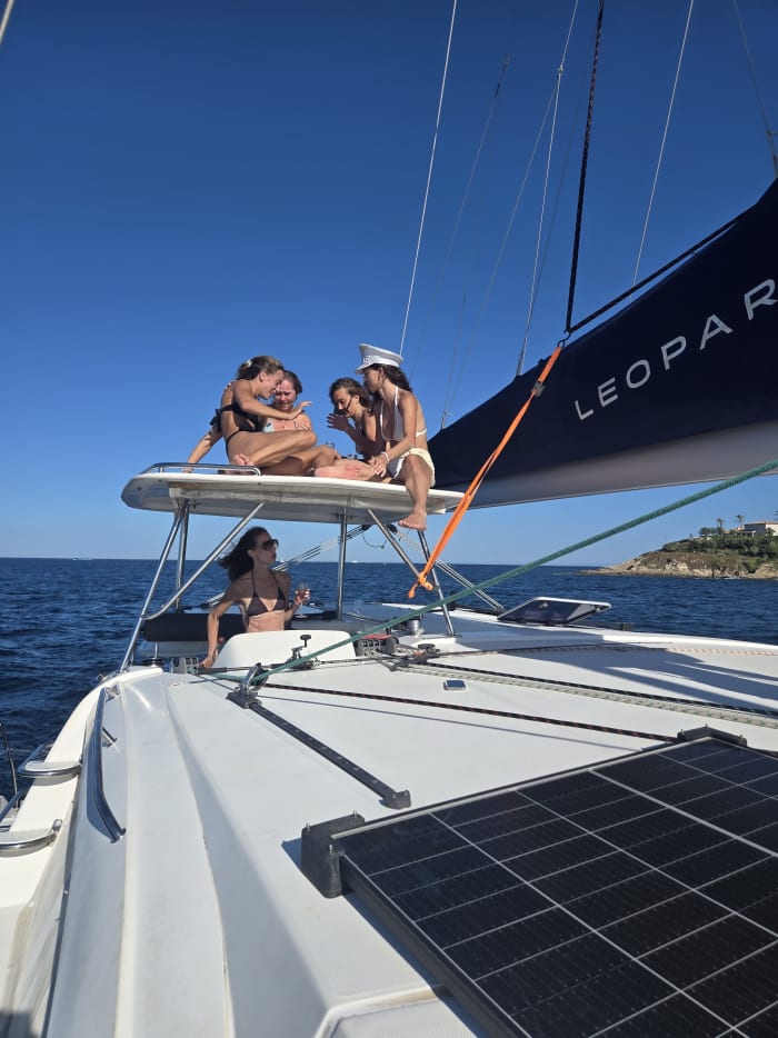 EVG ou EVJF sur un lagon bleu turquoise