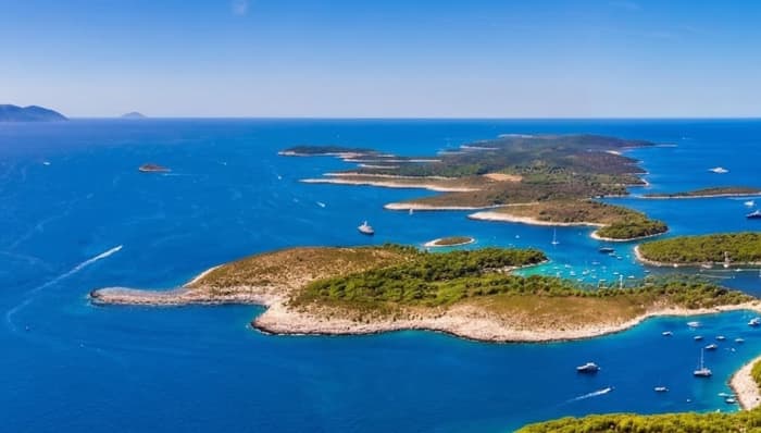 Bespoke Island Voyage: Your Tailor-Made Day