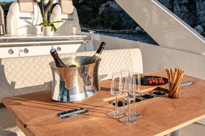 From Midday to Dusk – Sail Ibiza’s Dreamiest Bays & Coves