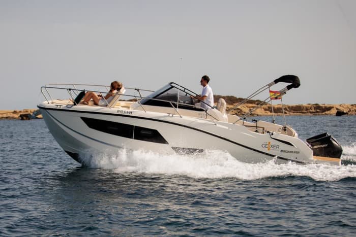 Magie bij zonsondergang: uw privé luxe charterboot inclusief alles. SUNSET - ALICANTE BEACH - SKIPPER EN BRANDSTOF INBEGREPEN