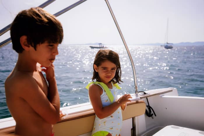 Magie bij zonsondergang: uw privé luxe charterboot inclusief alles. SUNSET - ALICANTE BEACH - SKIPPER EN BRANDSTOF INBEGREPEN