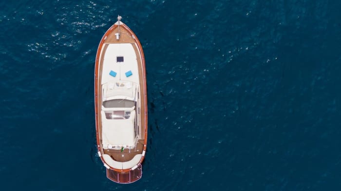 Excursión en barco de medio día por la costa de Amalfi