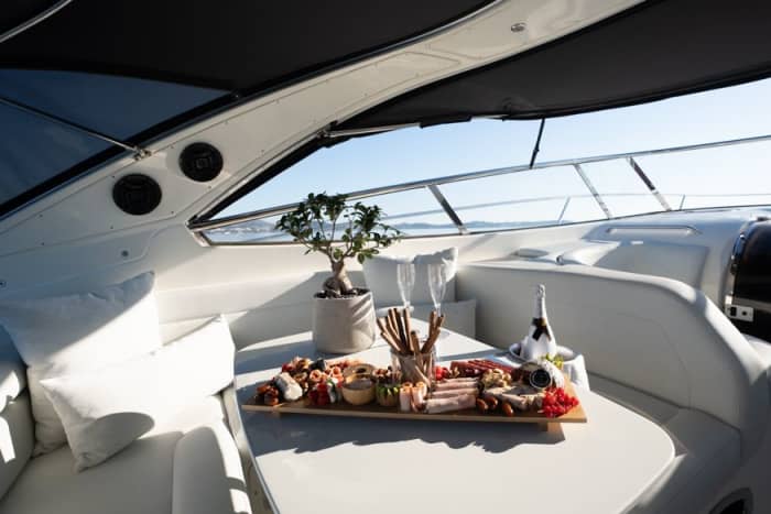 Antiparos, Panteronisia & Despotiko Luxury Yacht Cruise