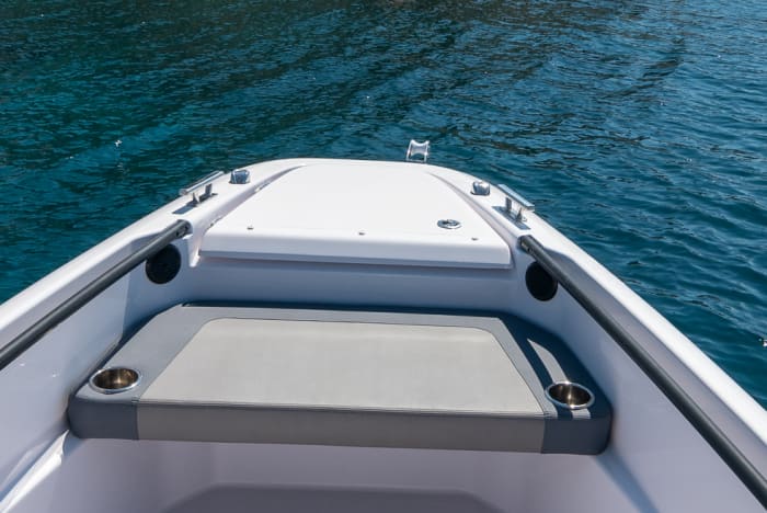 Discover islands with a speedboat