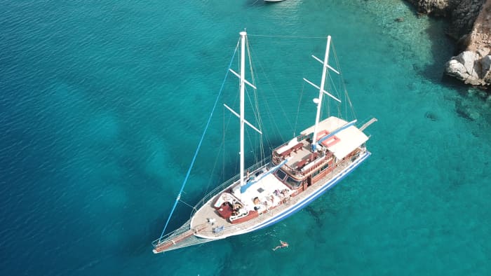 Croisière d'une journée à Athènes : explorez Agistri, Moni et Égine