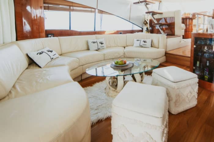 Luxe Fairline 58 jachtbeleving aan de Rivièra