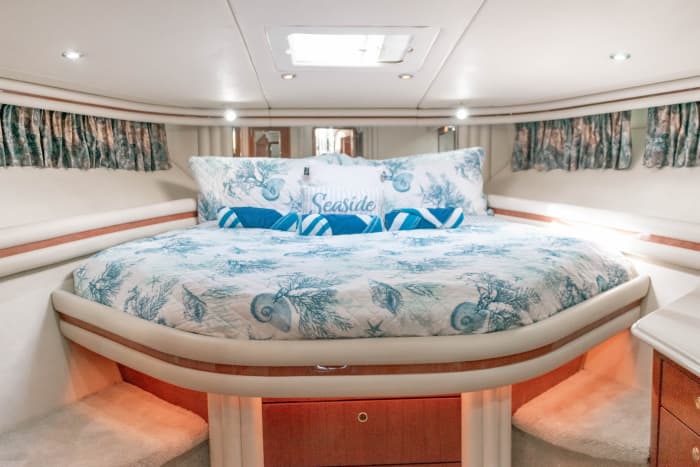 Une croisière sur mesure à Cancún : une journée magique à bord d'un yacht à moteur