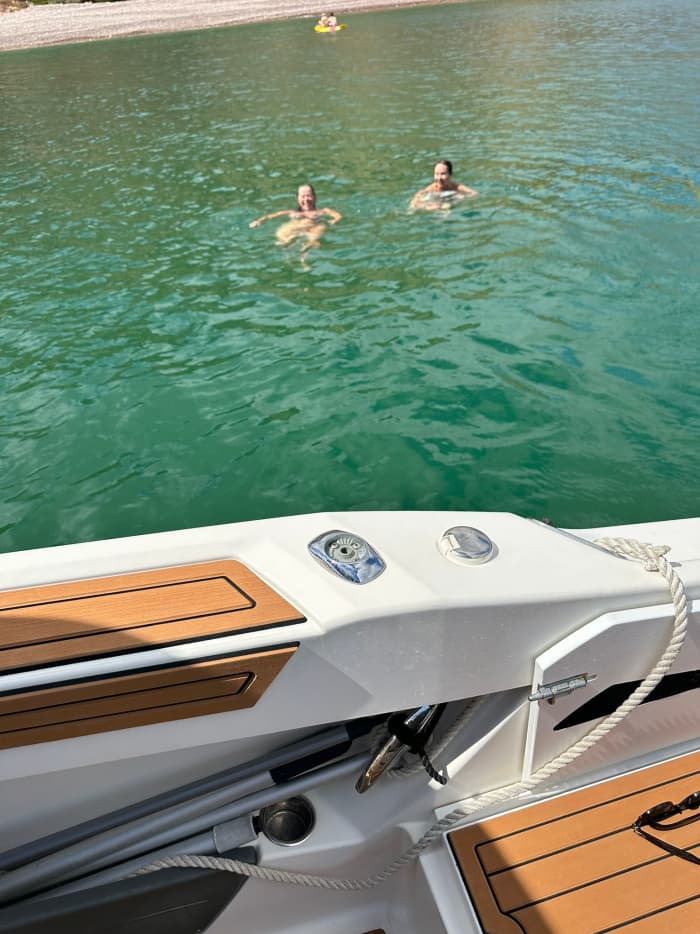 Location de bateau à moteur privé pour une journée complète au départ de Lagos - avec boissons, collations, paddle et plongée en apnée