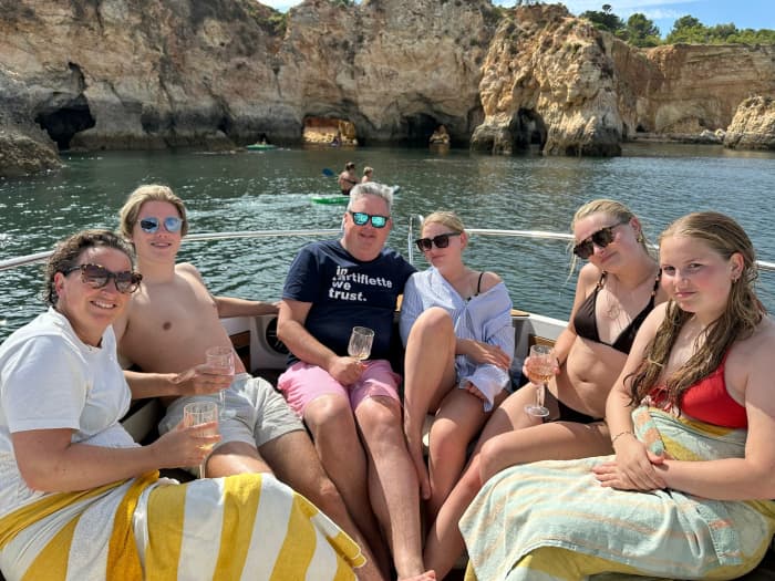 Location de bateau à moteur privé pour une journée complète au départ de Lagos - avec boissons, collations, paddle et plongée en apnée