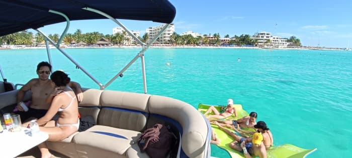Neem 9 uur de tijd om de verborgen magie van Cancún vanaf de golven te ontdekken.
