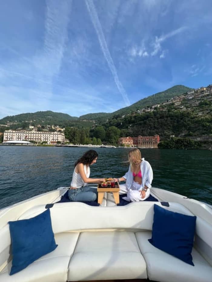 4-Hour Grand Lake Como Experience – Villas, Waterfalls & Historic Beauty