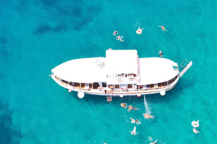 Enjoy some Stobreč luxury with a full day on a gulet