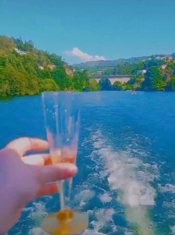 Discover Castelo de Paiva on a half-day motorboat trip