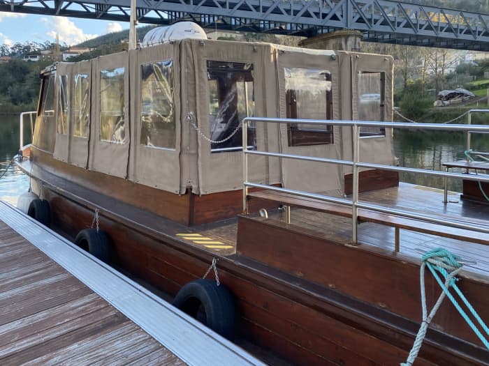 Une journée magique à Castelo de Paiva en bateau à moteur