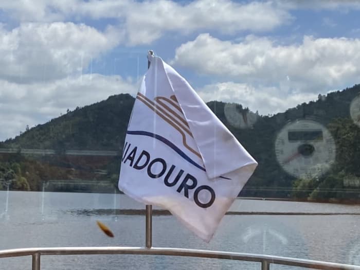Une journée magique à Castelo de Paiva en bateau à moteur