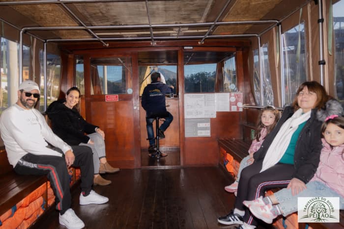 Une journée magique à Castelo de Paiva en bateau à moteur