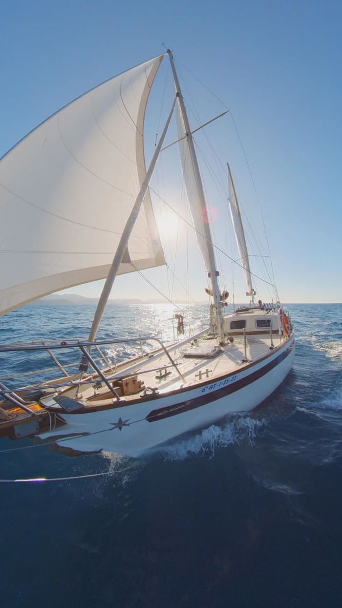 Enjoy a full day of sailing in Zumaia on a sailboat
