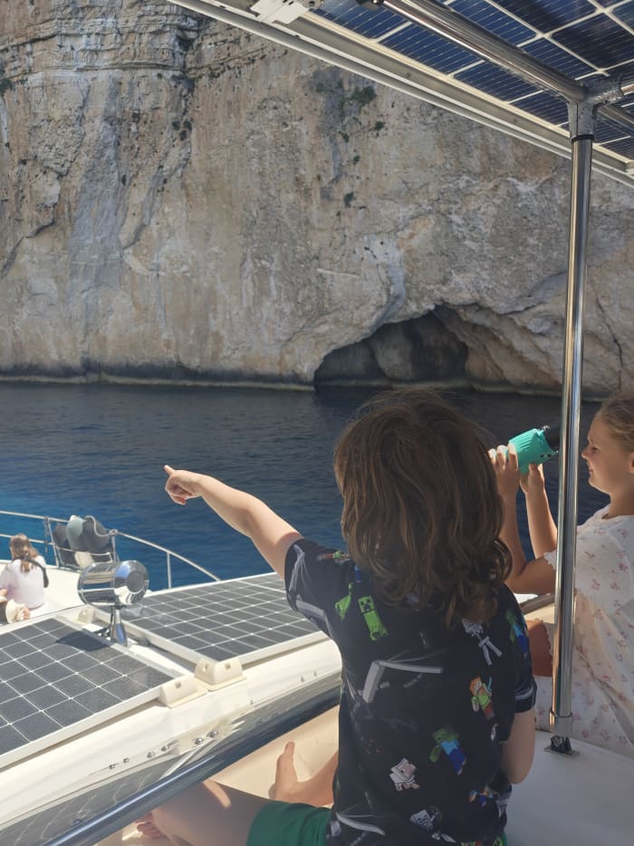 Paxos & Antipaxos Tour