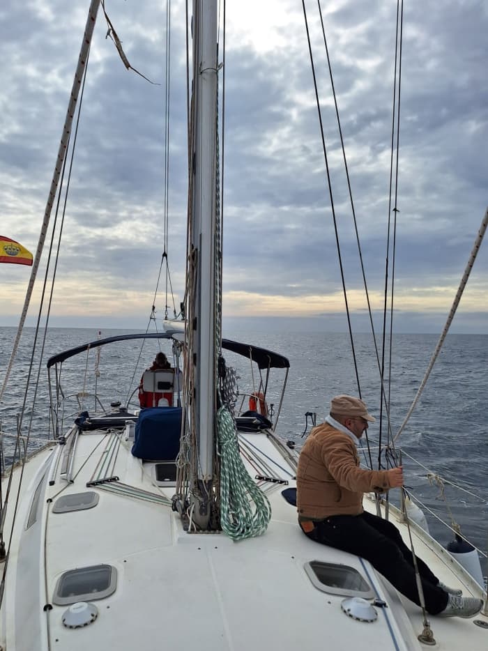 Full-day sailing trip in El Masnou on a sailboat