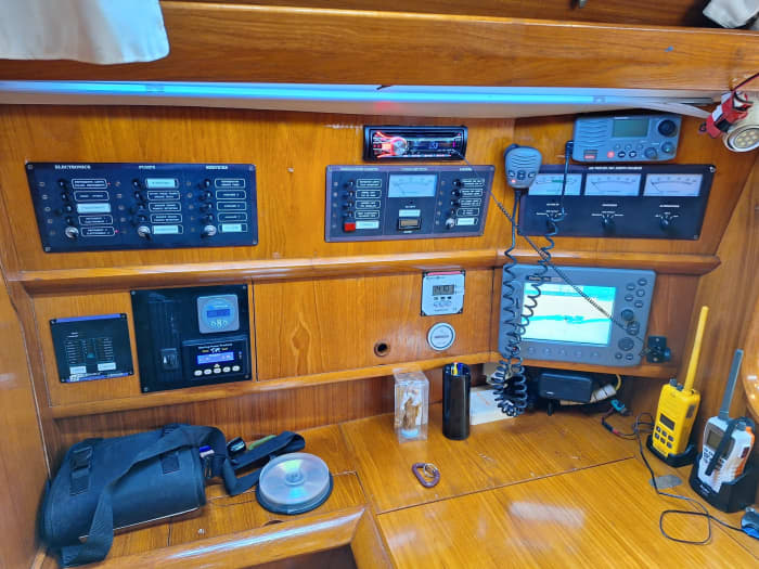 Full-day sailing trip in El Masnou on a sailboat