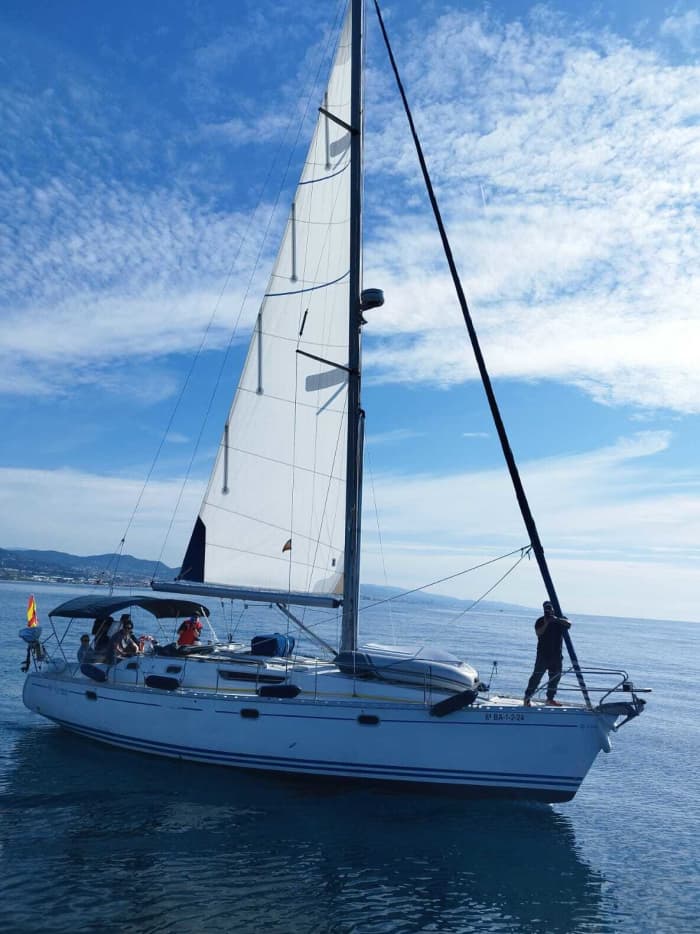 Full-day sailing trip in El Masnou on a sailboat