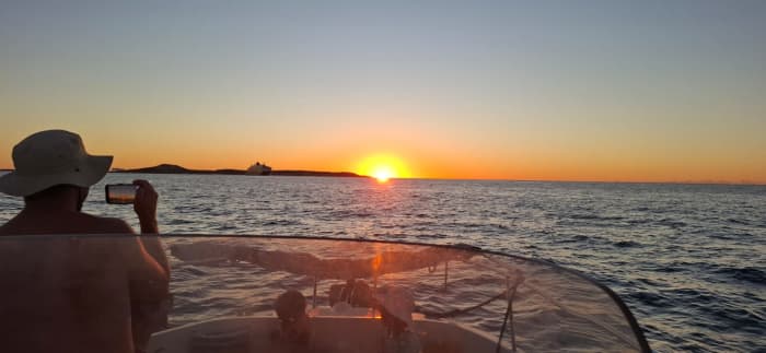 Een hele dag op zee: op weg naar Anguilla of Saint Martin.