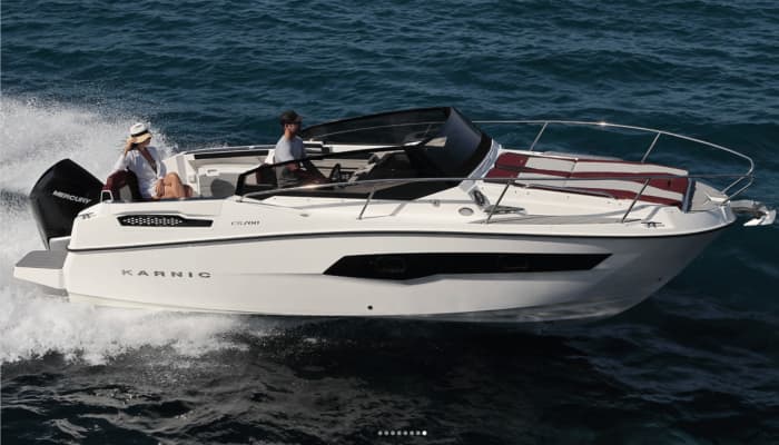 Geniet van 8.30 uur op een motorboot om Sant Antoni de Portmany te verkennen