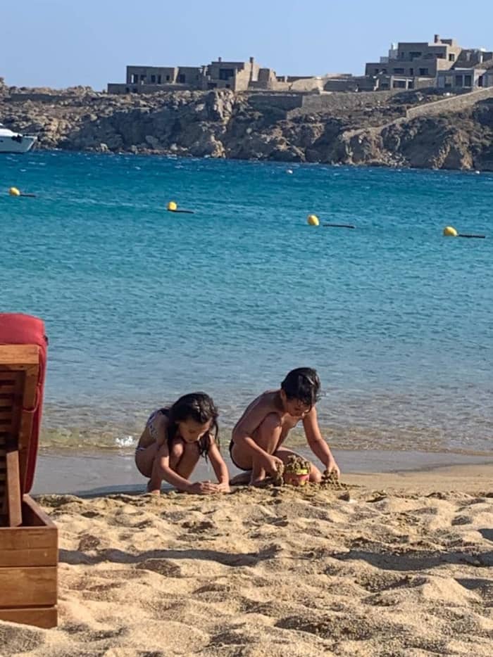 Pershing 40ft Half-Day Delos & Rhenia: Ancient Ruins & Turquoise Bays