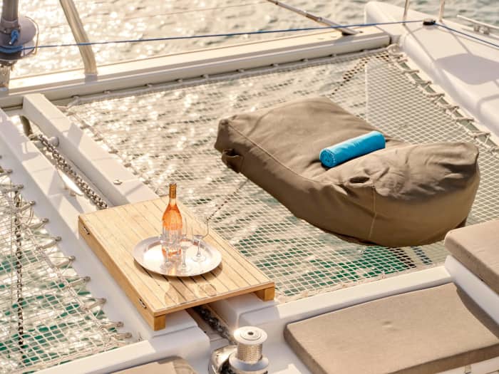 Pershing 40ft Half-Day Delos & Rhenia: Ancient Ruins & Turquoise Bays