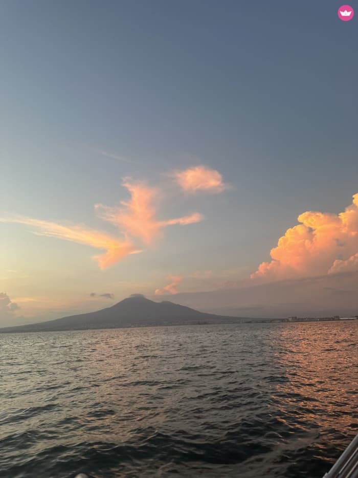 Exclusive Full Day Capri Boat Tour from Sorrento – Caves, Faraglioni and Hidden Coves