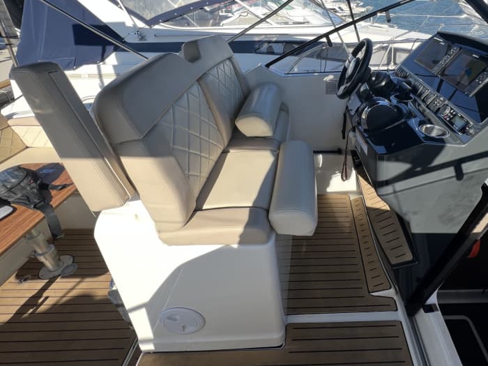 Enjoy the sun on a 9h boat trip in Poreč
