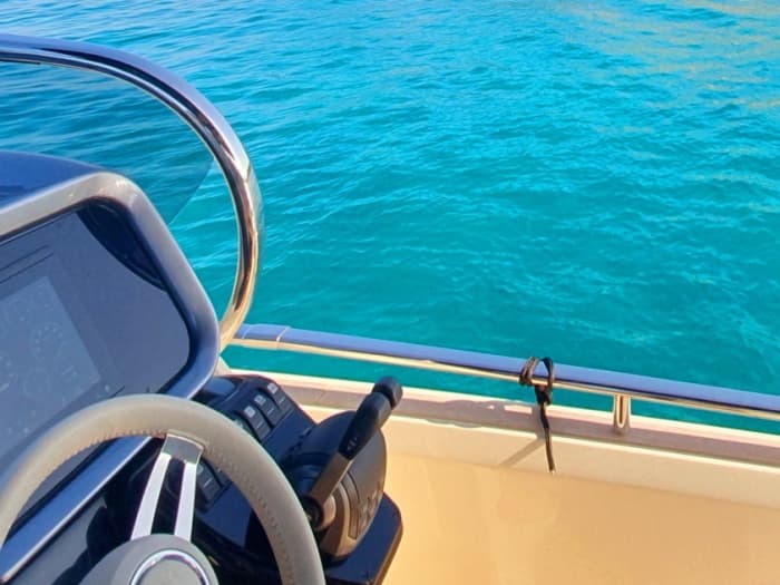 Luxe boottocht in Palermo: privacy, comfort en turquoise wateren
