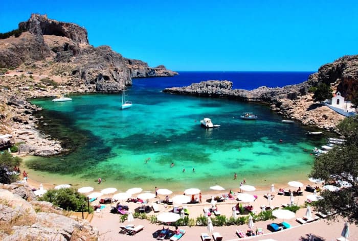 Island Gems: A Rhodes Coastal Cruise