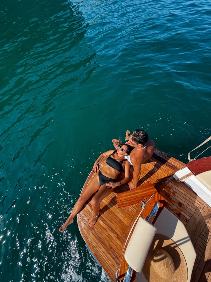Private boat tour to Capri from Capri (3.3 hours)