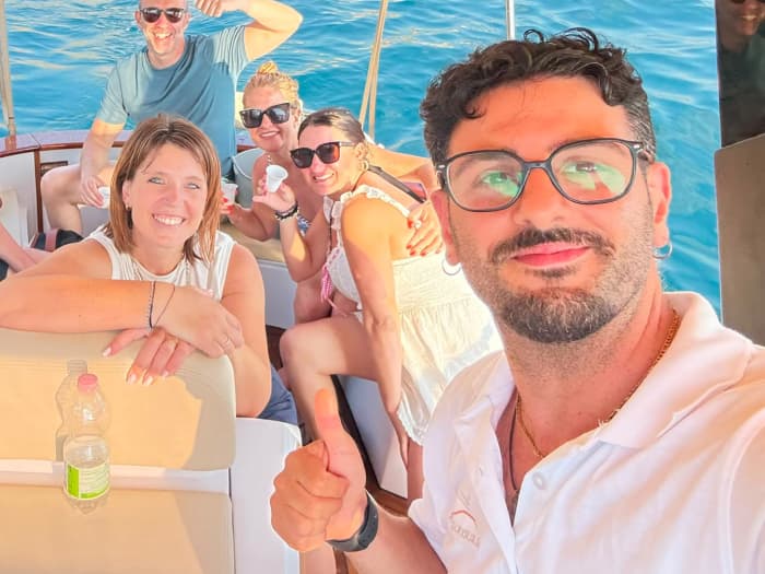 Private boat tour to Capri from Capri (3.3 hours)