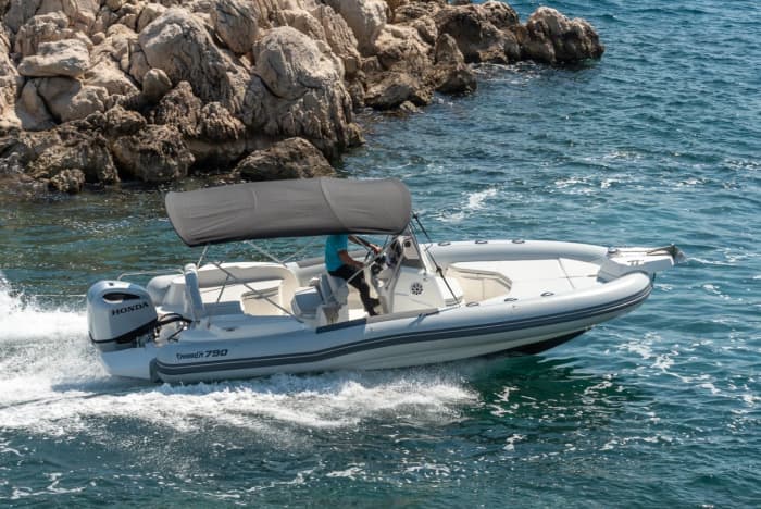 Motorbåtsupplevelse | Tur till Blå lagunen och ön Šolta från Trogir