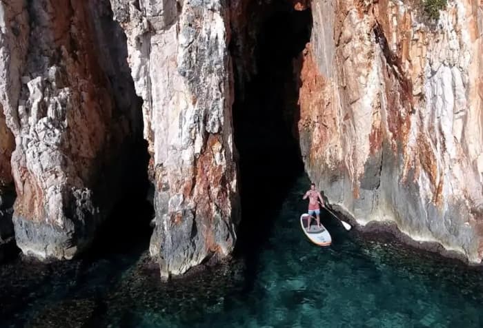 Private tour : RED ROCKS AND PAKLENI ISLANDS FROM HVAR