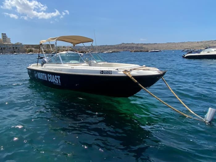 Halbtägiges privates Bootserlebnis – Entdecken Sie Malta, Comino und Gozo auf Ihre Weise